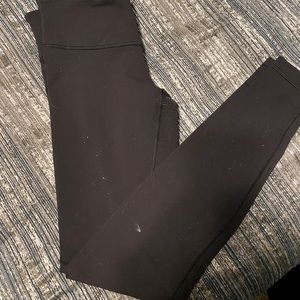 Lululemon yoga pants